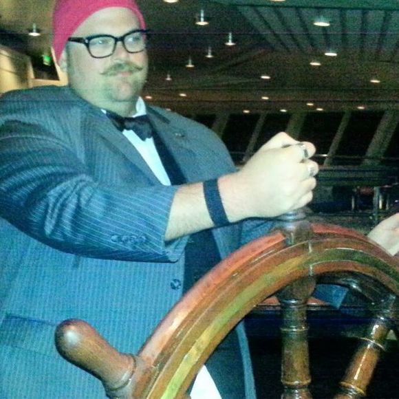 Andrew Dominie - Poshmark Profile Picture of Andrew Dominie (@ramshackle) on Poshmark