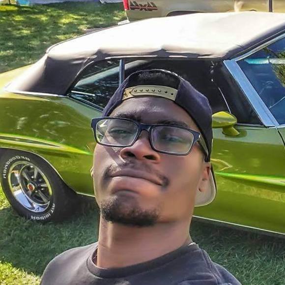 Profile Picture of Jerry Allen (@thejerryallen) on Poshmark