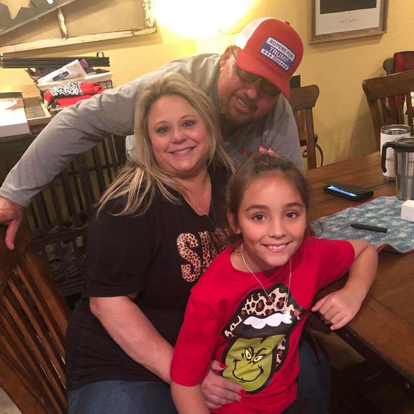 Profile Picture of Michelle Taylor walton (@waltonfamily8) on Poshmark