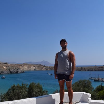 Profile Picture of James Carpenter (@jayc9812) on Twitter