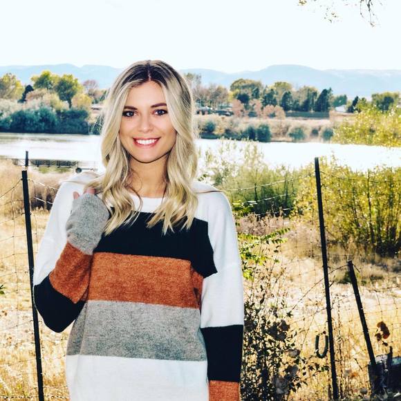 Profile Picture of Bre Bicknase (@bre_bicknase) on Poshmark