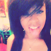 Profile Picture of Kerri Mitchell (@hotshotneverstop) on Youtube