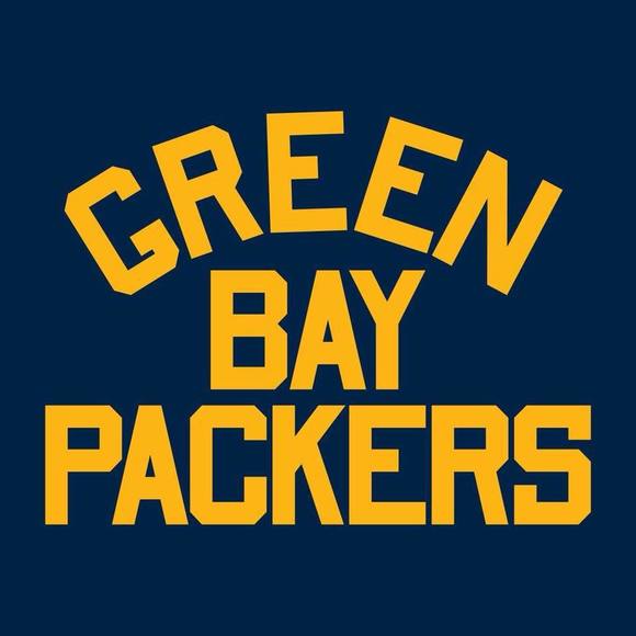 Profile Picture of Tamara Truitt (@tamaratruitt) on Poshmark