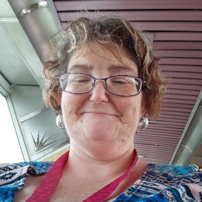 Profile Picture of Staci Mitchell (@Stacimi25584371) on Twitter