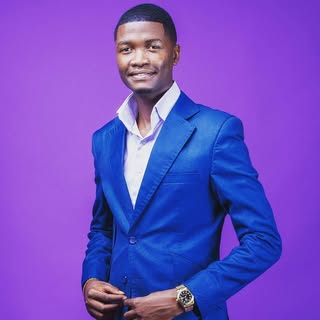 Profile Picture of Leonard Wiseman (@leonard.wiseman) on Instagram