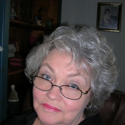 Profile Picture of Sue Belcher (@Secretary200) on Twitter