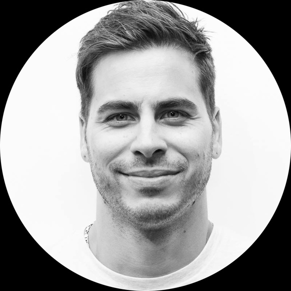 Profile Picture of Brad Firmino (@enjoyartwork) on Poshmark