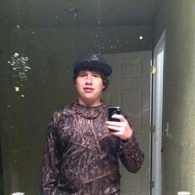 Profile Picture of Dustin Turner (@dustinturner14) on Twitter