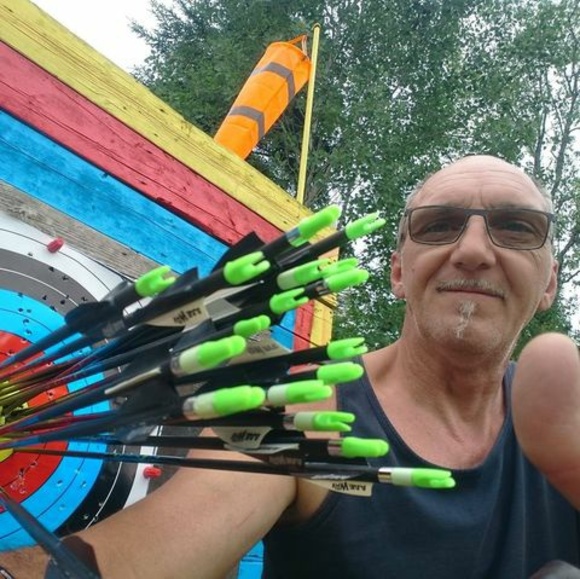 Profile Picture of Daniel Dumas (@x_fremen) on Poshmark