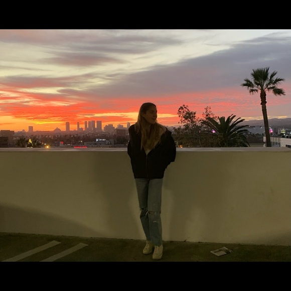 Profile Picture of Imogen Katcher (@imokat) on Poshmark