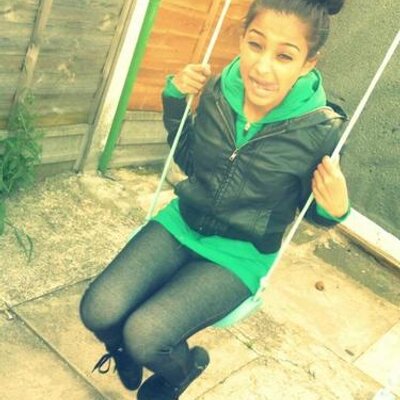 Profile Picture of Yasmin Farooq (@theyazmo) on Twitter