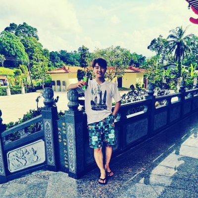 Profile Picture of Nicholas Foo (@NicholasFoo12) on Twitter