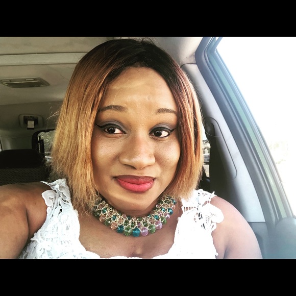 Profile Picture of Juliet Owusu (@julietowusu) on Poshmark