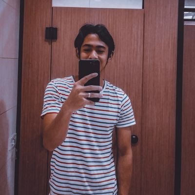 Profile Picture of Jhirimme Balintos (@Iboy1998) on Twitter