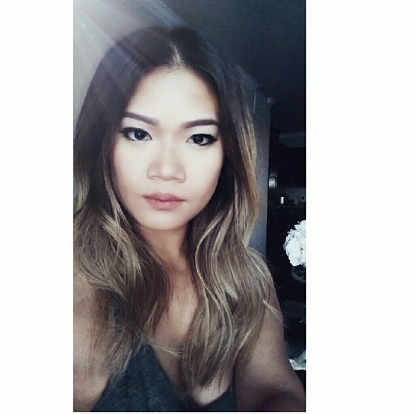 Profile Picture of !anh Ngo (@whoaitzanh) on Poshmark