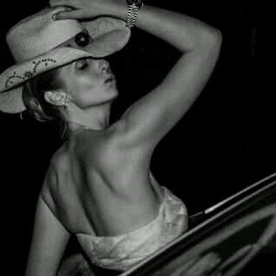 Profile Picture of Kristen Arthur (@Kris10Arthur) on Twitter