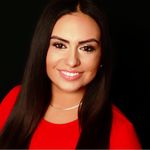 Profile Picture of Stephanie Calderon (@stphanieee_realestate) on Instagram