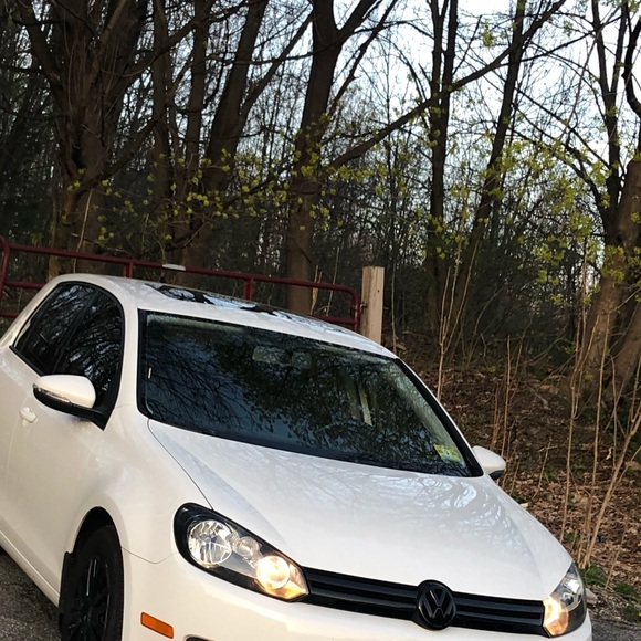 Profile Picture of Chuck Antcliff (@antcliff77) on Poshmark