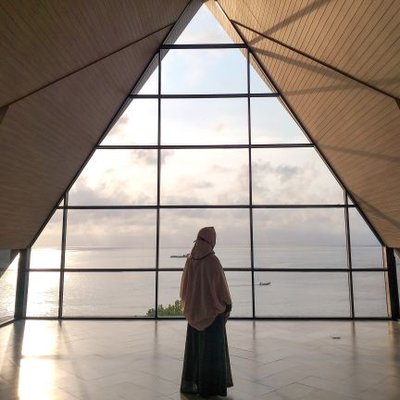 Profile Picture of Alm (@almanadiaa) on Twitter