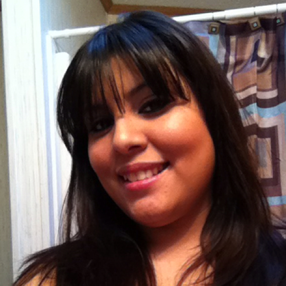 Profile Picture of Juliana Adame (@jewls22) on Poshmark