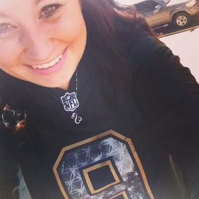 Profile Picture of Whitney Bender (@wb_whitney) on Twitter