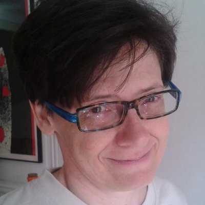 Profile Picture of Raphaële Mouren (@rmourr) on Twitter