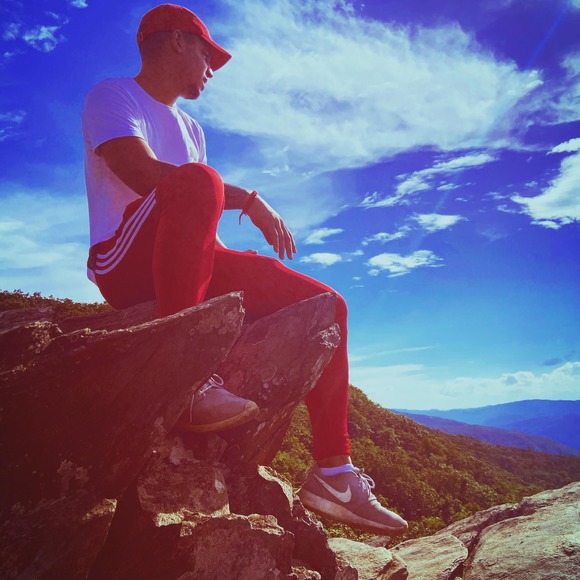 Profile Picture of Jeshua Martinez gonzalez (@jeshua3600) on Poshmark