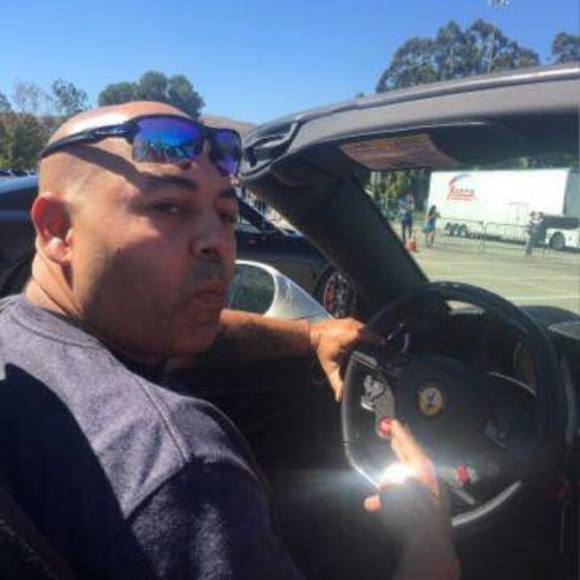 Profile Picture of Edison Sandoval (@edddiesandoval) on Poshmark