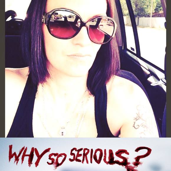 Profile Picture of Tarry Carneal (@tarrycarneal) on Poshmark
