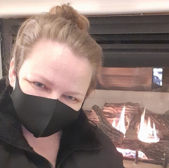 Profile Picture of Caroline Denicolo sanders (@storytimemarie) on Poshmark