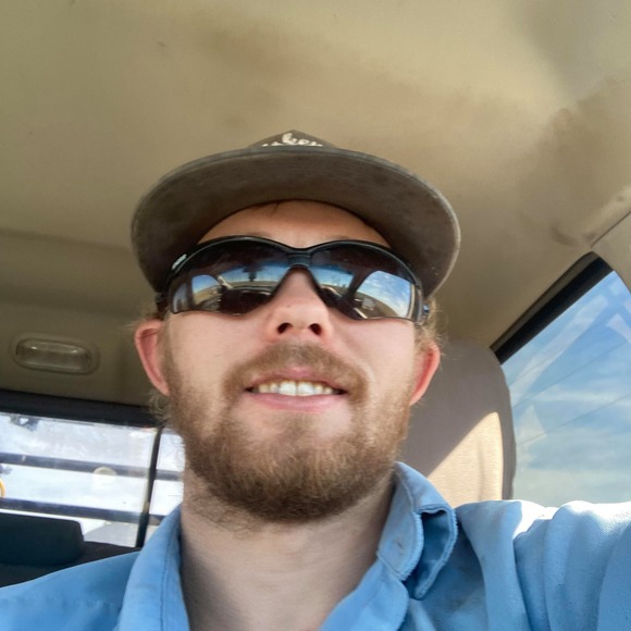 Profile Picture of Tyler Hammack (@hammacktyler16) on Poshmark