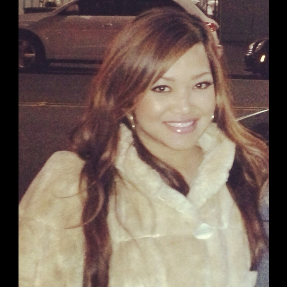 Profile Picture of Aishah Yusope (@shasha8976) on Poshmark