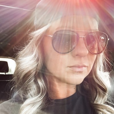 Profile Picture of Jessie Kaye (@JessieKaye19) on Twitter