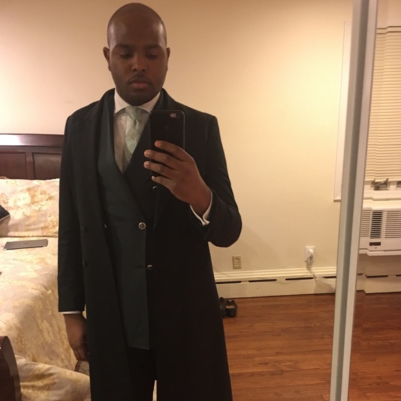 Profile Picture of David Wallace (@poshman405) on Poshmark