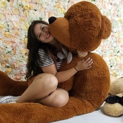 Profile Picture of Alex Calzada (@_AlexandraWho) on Twitter