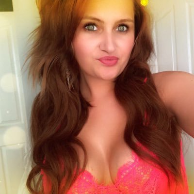 Profile Picture of Jade Neal (@Jadeneall7) on Twitter