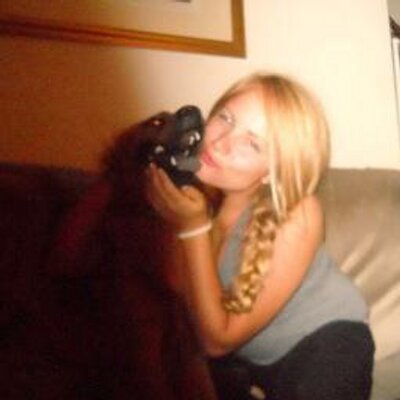 Profile Picture of Victoria Ivankic ☀ (@caliiiii) on Twitter