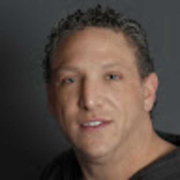 Profile Picture of Craig Cossio (@craigcossio) on Poshmark