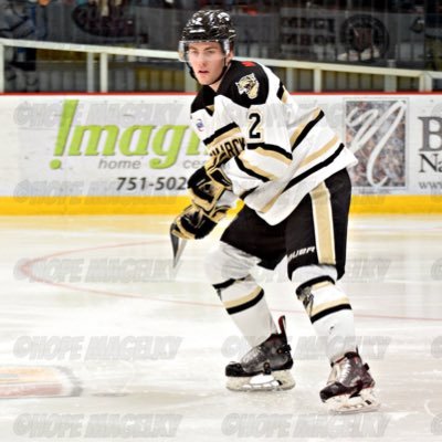 Profile Picture of Nate Clark (@nateclark06) on Twitter