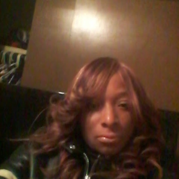 Lashonda Moore - Poshmark Profile Picture of Lashonda Moore (@lashondamoor464) on Poshmark