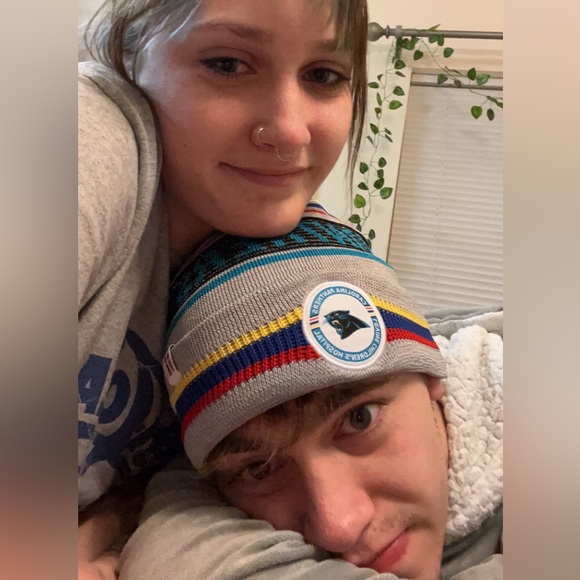 Profile Picture of Daniel Bridgeman (@danielbridgeman) on Poshmark