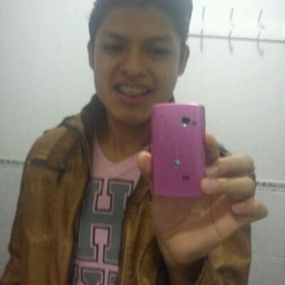 Profile Picture of Royer De Leon (@RoiierdLeon7) on Twitter