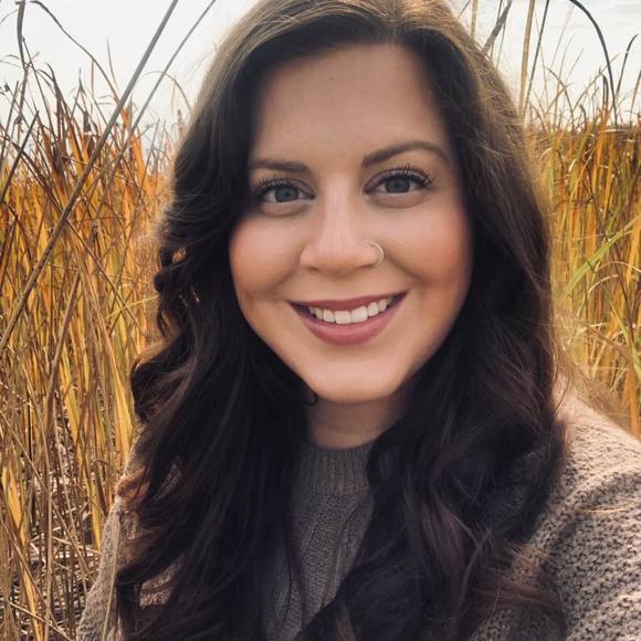 Profile Picture of Micaela Hachey (@micaela_hachey) on Poshmark