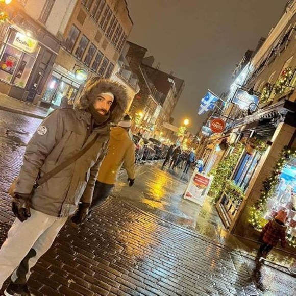 Profile Picture of Abdelmalek Ay (@abdelmalekayadi) on Poshmark