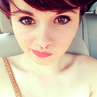 Profile Picture of Violet Winters (@Missvioletmfc) on Twitter
