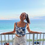 Profile Picture of Julia Glover (@juliagglover) on Instagram