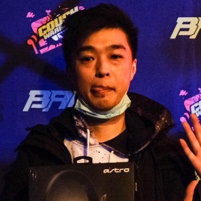 Profile Picture of James Ha (@eveAZN) on Twitter