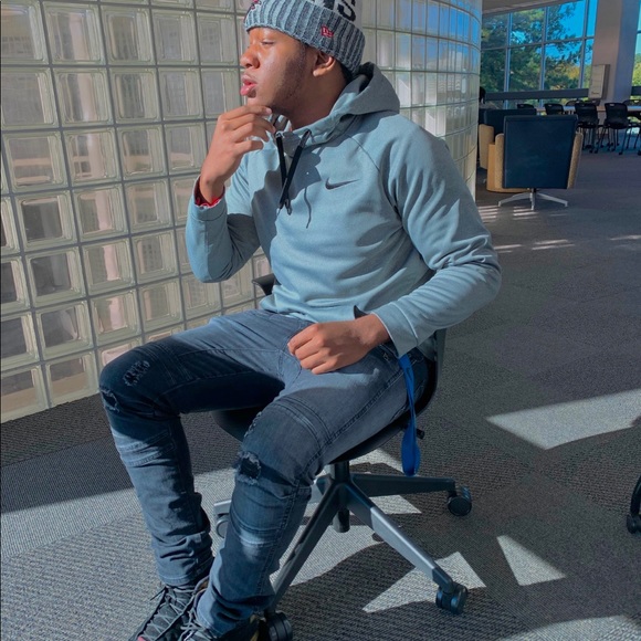 Profile Picture of Ryan Hankerson, jr. (@hankthetank111) on Poshmark