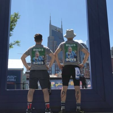 Profile Picture of David Vanderpool (@ChillinByVpool) on Twitter