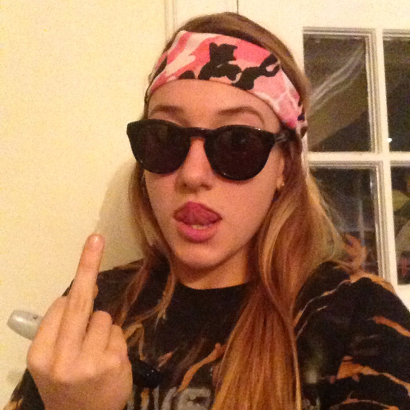 Profile Picture of Philippa Goodleaf (@pmkg) on Poshmark